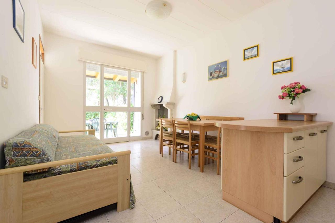 Holiday Home In Lignano 21669 Lignano Sabbiadoro Exterior photo